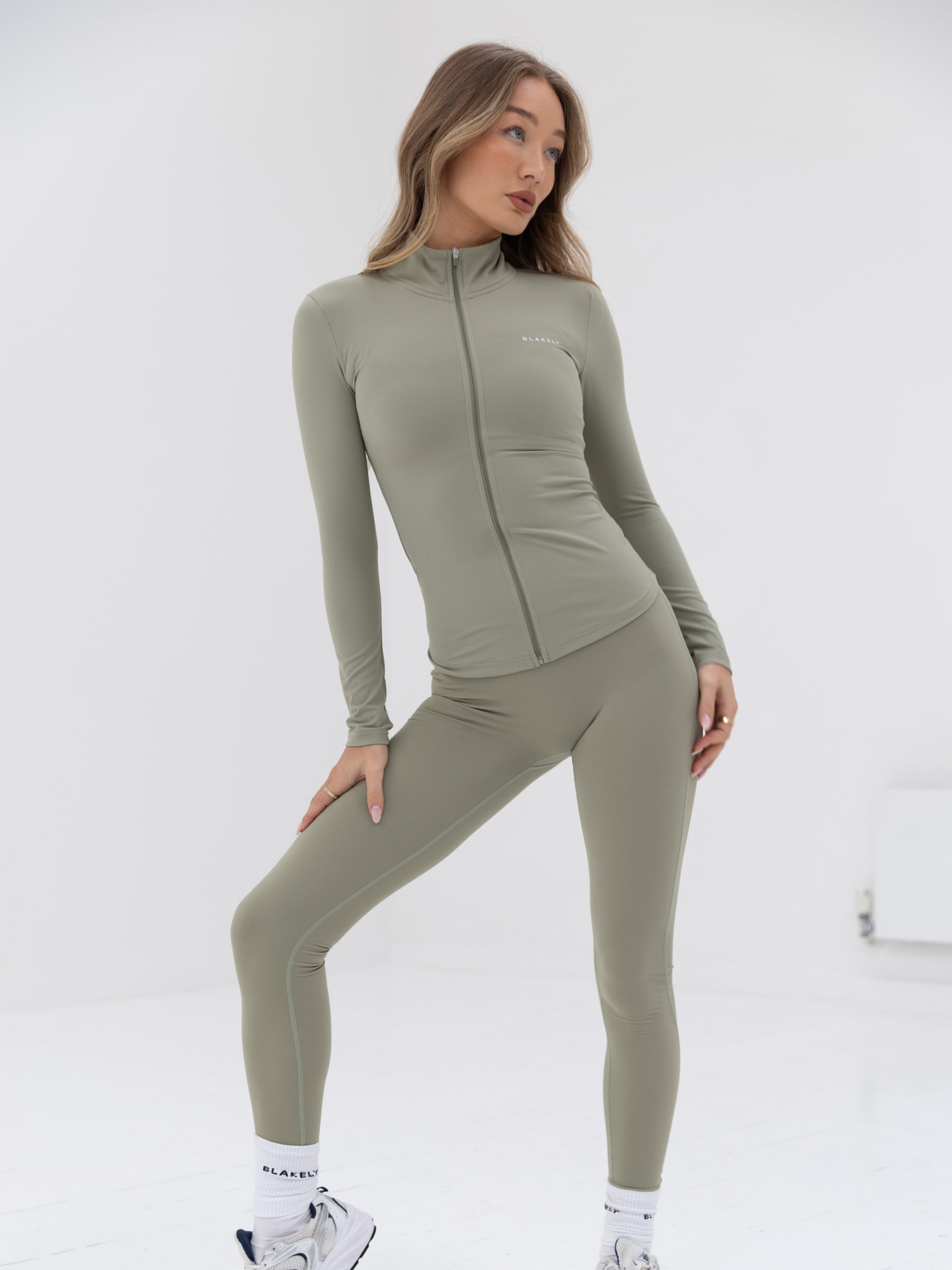 Ultimate Full Zip Jacket - Olive