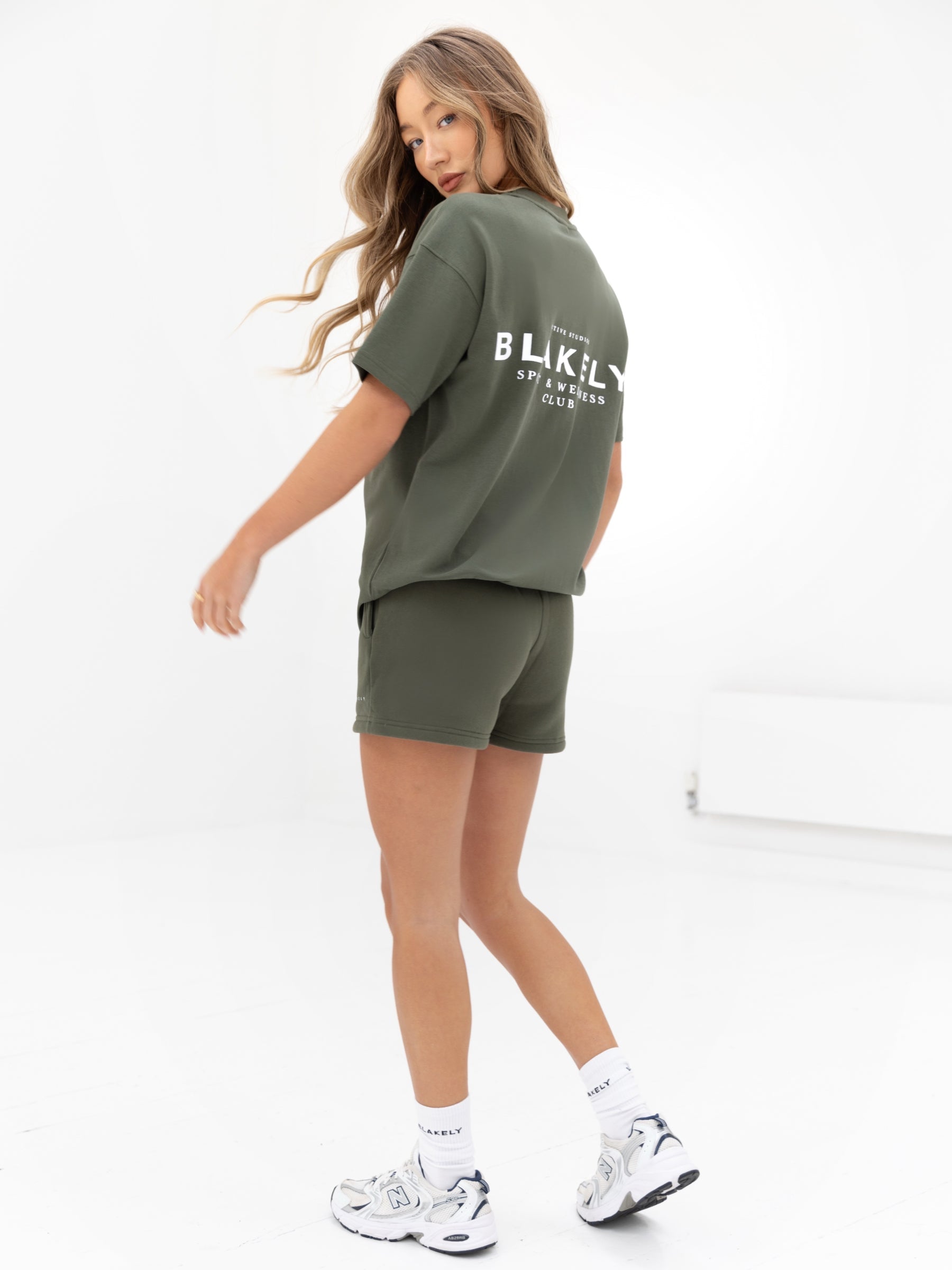 Active Studios Oversized T-Shirt - Khaki Green