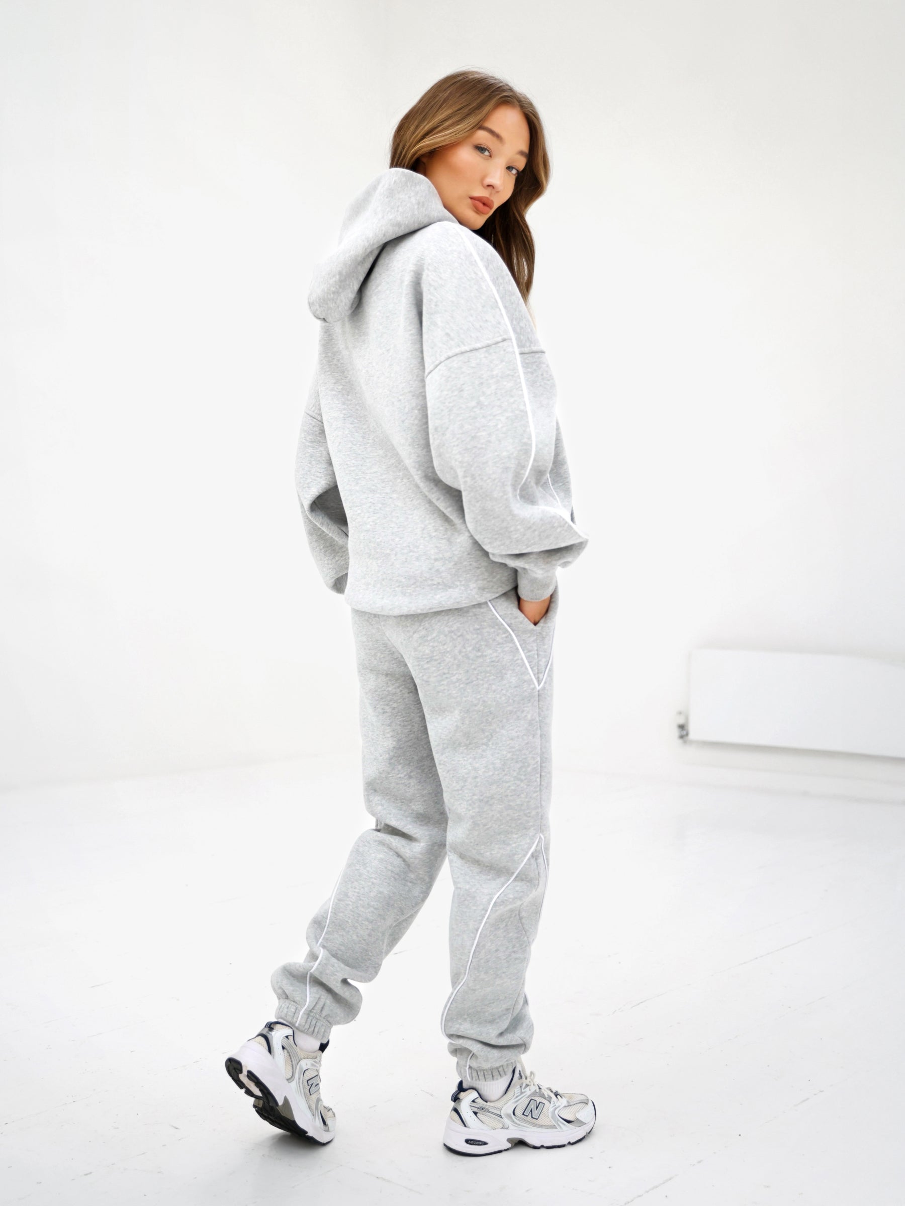 Seam Sweatpants - Marl Grey