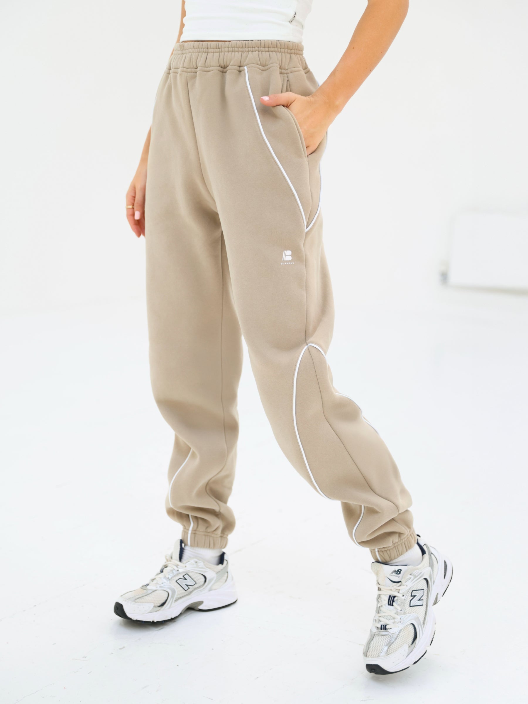 Seam Sweatpants - Washed Khaki