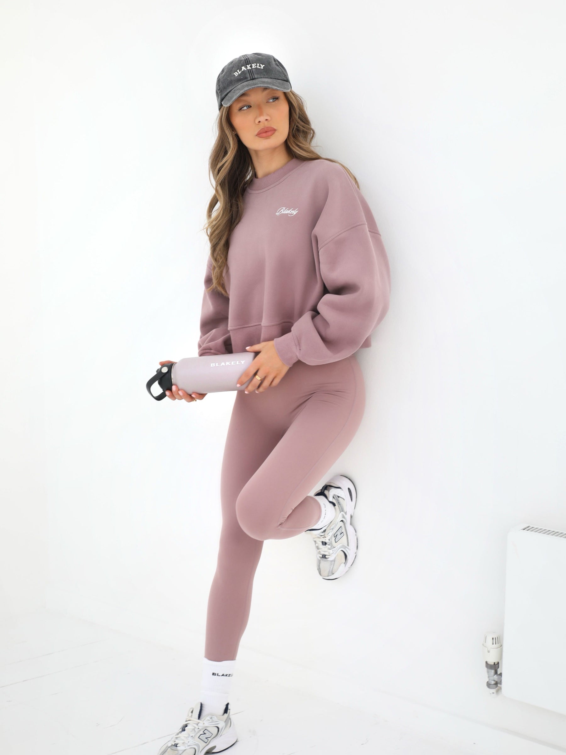 Off Duty Cropped Jumper - Dusty Pink