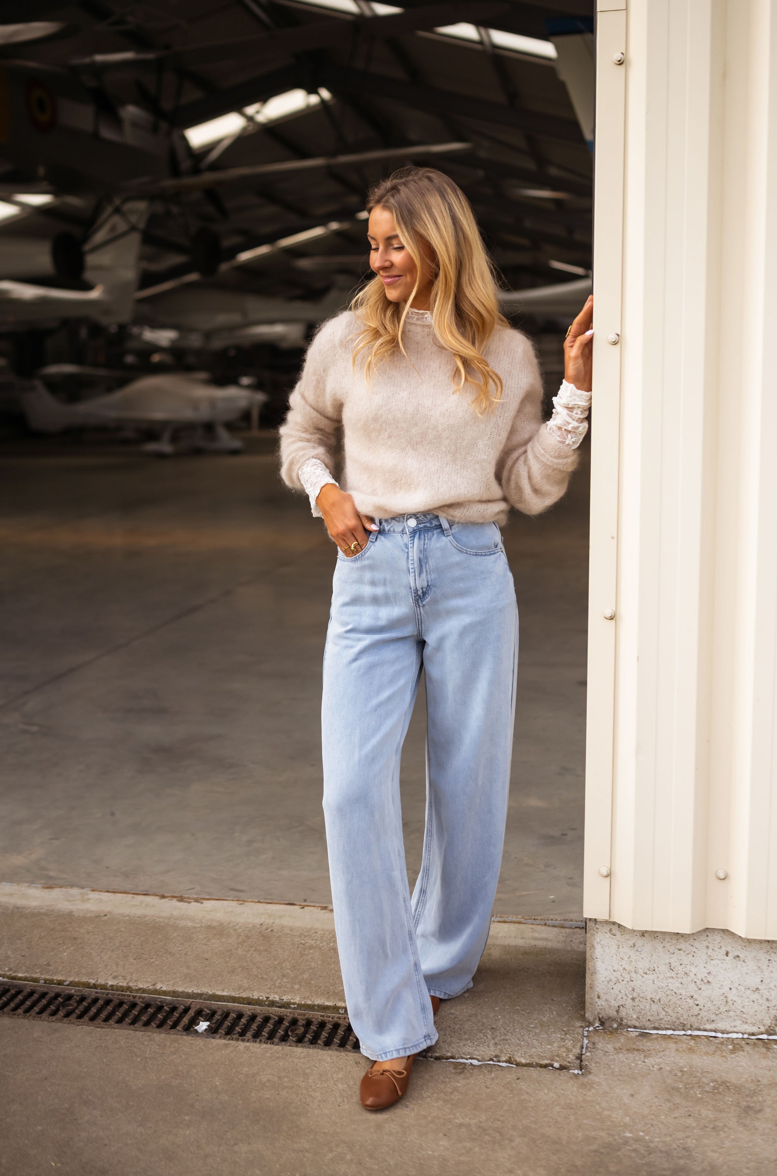 MODYZA | VALDA SWEATER BEIGE